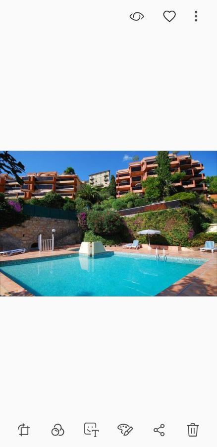 Residence "Le Golfe Bleu" Roquebrune-Cap-Martin Buitenkant foto